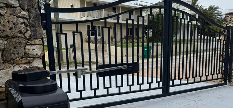 Swing Gate Opener with Keypad Blackfalds